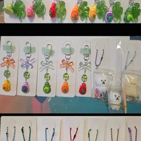 [BUNJANG] Random Selection Keychain &amp; Squishy Set (4 Items Guaranteed) / 키링&amp;말랑이 키링  랜덤뽑기 1세트(4개보장)
