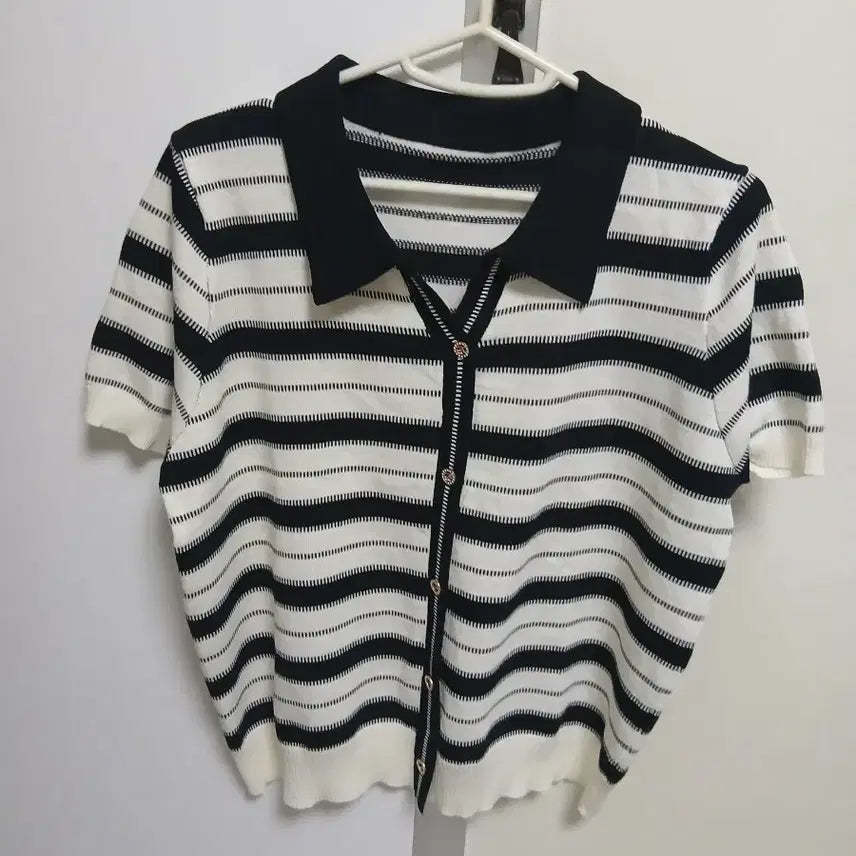 [BUNJANG] Carani Knit Short Sleeve T-Shirt / (미착용 새옷) 카라니트 반팔