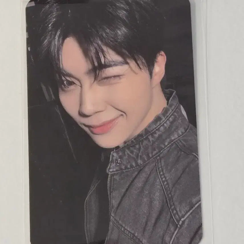 [BUNJANG] ZEROBASEONE ZB1 Gunwook Showcase Photocard (POB) / 건욱 박건욱 미공포 제베원 제로베이스원 쇼케이스 쇼케 포카 yes24