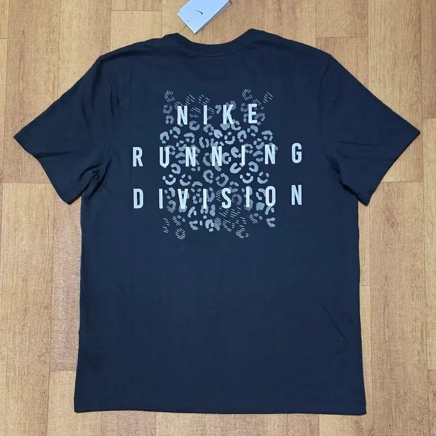[BUNJANG] Nike Dri-FIT Run Division Reflective Short Sleeve T-Shirt XL / 나이키 드라이핏 런 디비전 리플렉티브 반팔