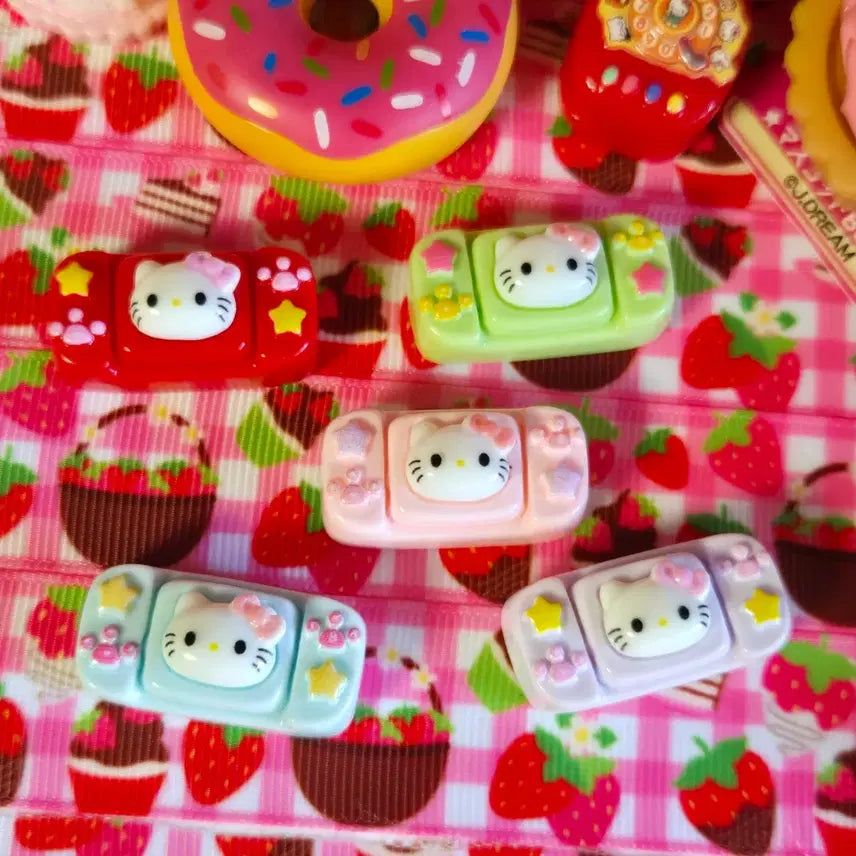 [BUNJANG] Hello Kitty Miniature Game Console Set / 키티 게임기 미니어처 세트