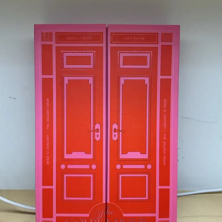 [BUNJANG] IU 2022 Concert The Golden Hour Goods / 아이유 2022 콘서트 더 골든아워 굿즈