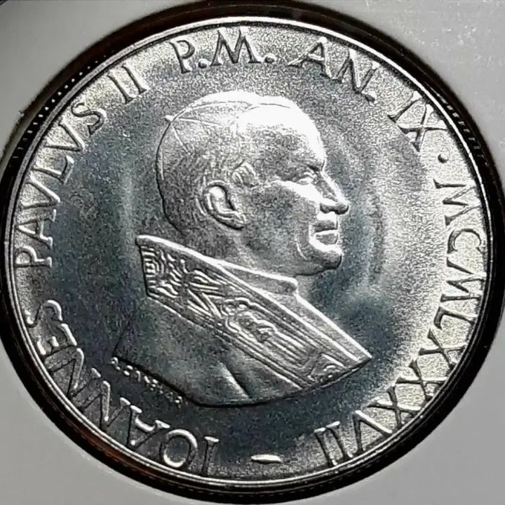 [BUNJANG] Vatican 1987 100 Lire Uncirculated Coin / 바티칸 미사용 1987년 100리라.외국주화 주화 화폐 동전