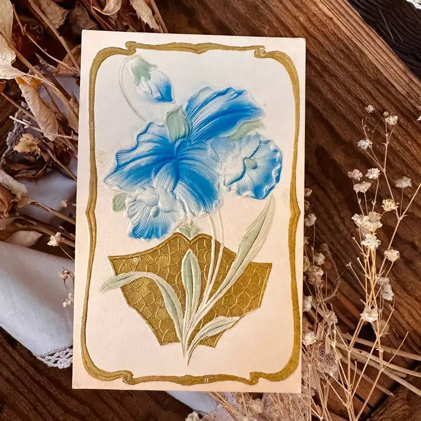 [BUNJANG] Antique Embossed Blue Floral Postcard / 앤틱엽서 엠보싱 입체양각 블루플라워