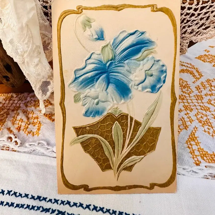 [BUNJANG] Antique Embossed Blue Floral Postcard / 앤틱엽서 엠보싱 입체양각 블루플라워