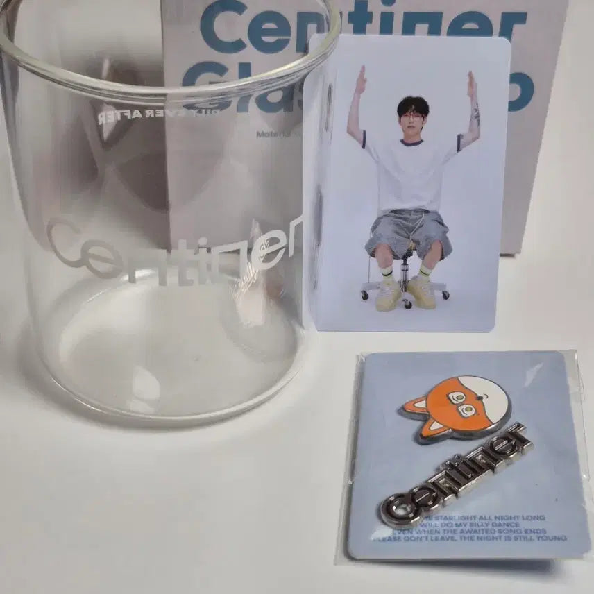 [BUNJANG] 10cm YOU Concert Goods Cup &amp; Pin Badge Set / 십센치 10cm you 엠디 컵 뱃지 판매
