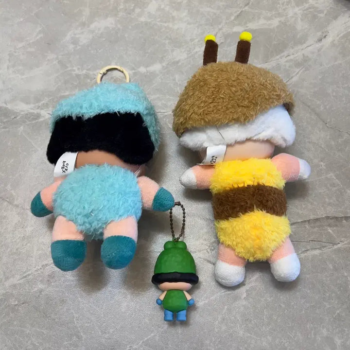 [BUNJANG] Crybaby Frog + Bee Keyring Set / 크라이베이비 개구리 + 꿀벌 키링 세트
