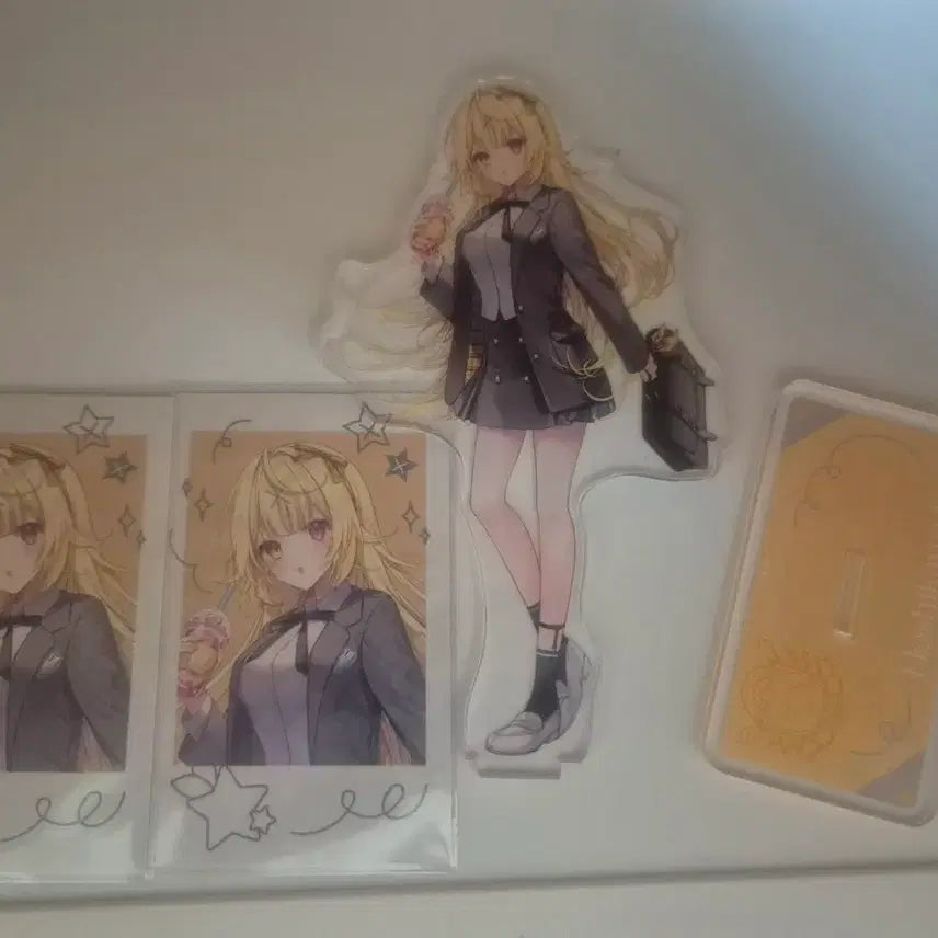 [BUNJANG] Nijisanji Acrylic Stand &amp; Cheki Bundle / 말슈붕 말랑슈크림붕어 ㅌㅇ님 타야님 니지산지 굿즈 일괄 판매