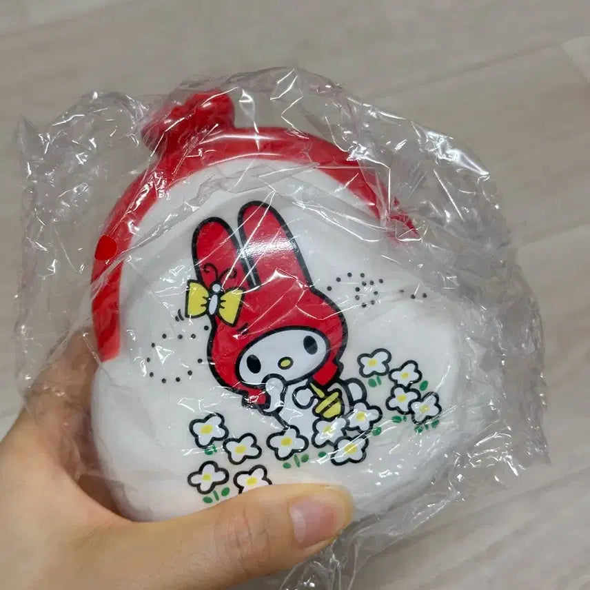 [BUNJANG] Red My Melody Coin Purse Piggy Bank / [새상품] 빨간 마이멜로디 가마구치 빨간마멜 토기 저금통