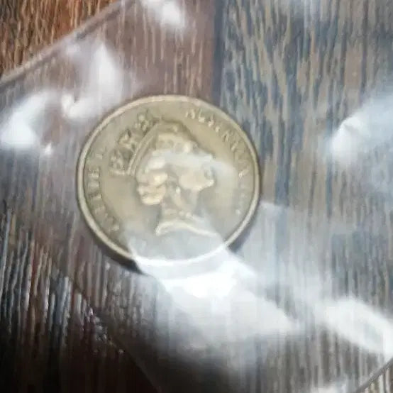 [BUNJANG] Australia Queen Elizabeth II Commemorative Coin / 호주 엘리자베스 2세 기념주화