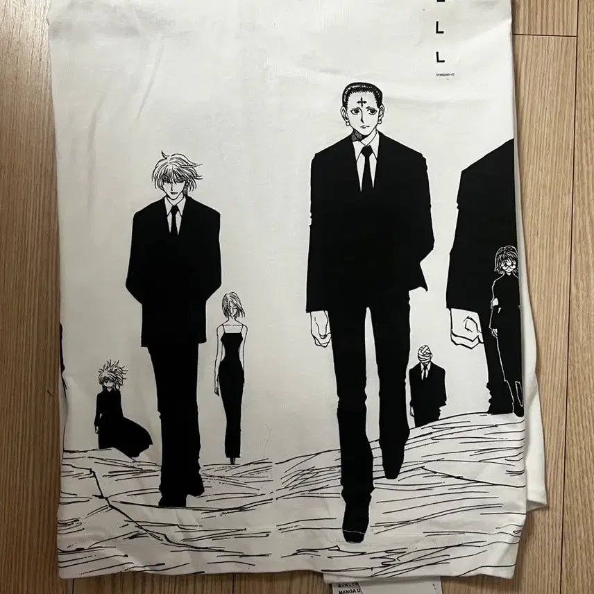 [BUNJANG] Uniqlo x Shueisha 100th Anniversary Hunter x Hunter Phantom Troupe Short Sleeve T-Shirt (L) / (바로배송)(미착용)유니클로 헌터x헌터 환영여단 반팔 티셔츠 L