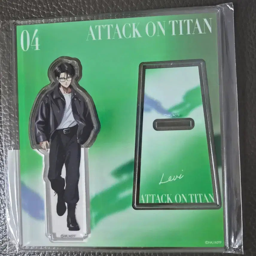[BUNJANG] Wit Studio Levi Runway Acrylic Stand / (새상품) 진격의 거인 리바이 위트 스튜디오 런웨이