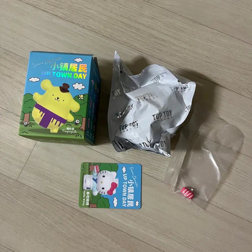 [BUNJANG] Sanrio Hello Kitty Figure Gacha Goods Keychain Peach Bundle Set (Sealed) / (일괄)미개봉 산리오 키티 피규어 가챠 굿즈 키링 패키지참 피치 복숭아