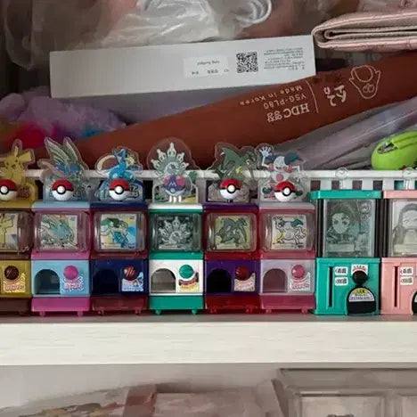 [BUNJANG] Pokemon &amp; Demon Slayer Gacha Machine Figures / 포켓몬,귀멸의칼날(귀칼) 뽑기 기계 가챠 판매