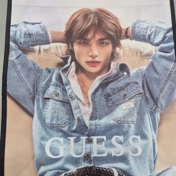 [BUNJANG] Guess Hyunjin Tarpaulin Bag / 게스 현진 타포린백