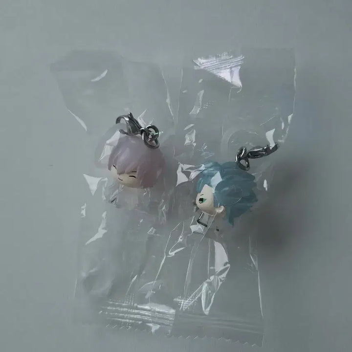 [BUNJANG] Bleach Mejirushi Gacha Grimmjow Jaegerjaquez Figure / 블리치 메지루시 가챠 그림죠 긴