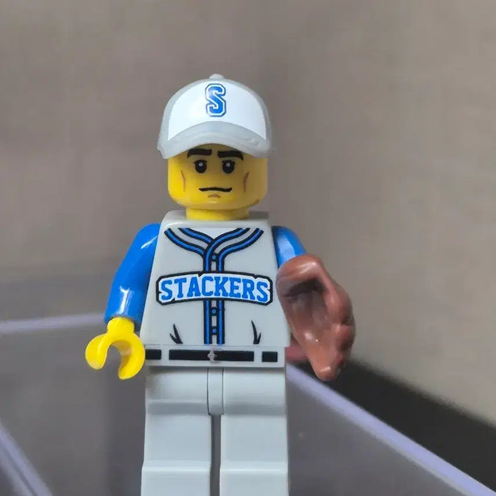[BUNJANG] Lego Stackers Baseball Player Figurine / 레고 야구 선수 스태커스 피규어