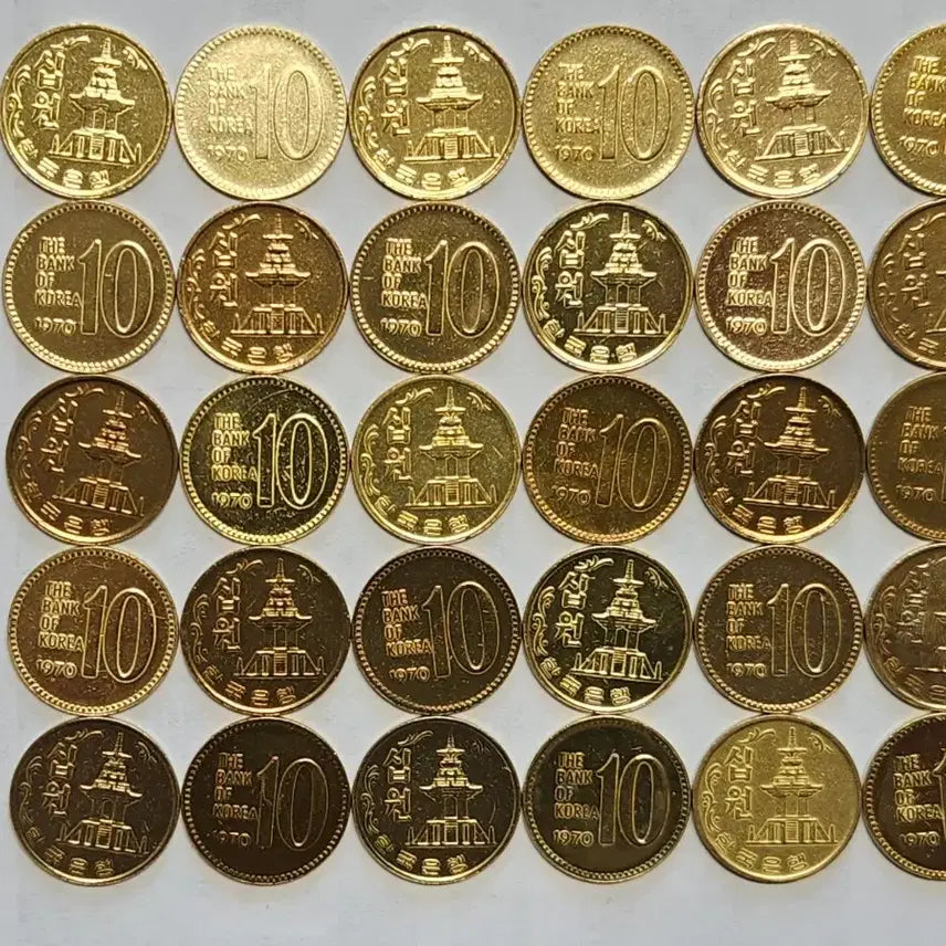[BUNJANG] 1970 Brass 10 Won Coin (30 pcs) / 특년도 1970년 황동 30점