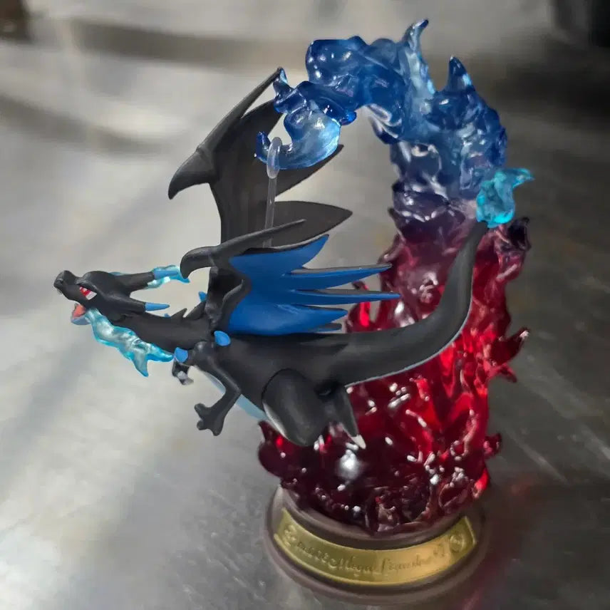 [BUNJANG] Pokemon Mega Charizard X Figure / 포켓몬스터 메가 리자몽 피규어 팝니다