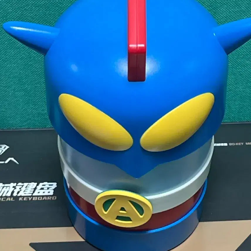 [BUNJANG] Crayon Shin-chan Action Mask Trash Can / 짱구 액션가면 쓰레기통