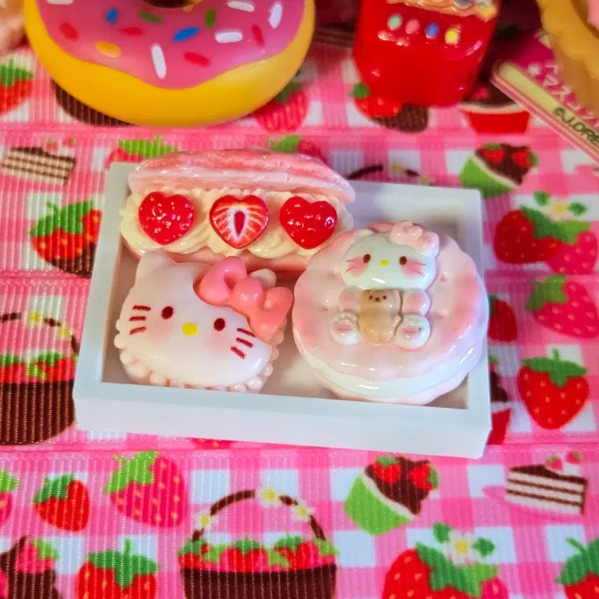 [BUNJANG] Miniature Dessert Tray Shelf Decoden Plate - White (Desserts Not Included) / 미니어처 디저트 트레이 선반 데코덴 판_ 화이트 (디저트는 포함 아님)