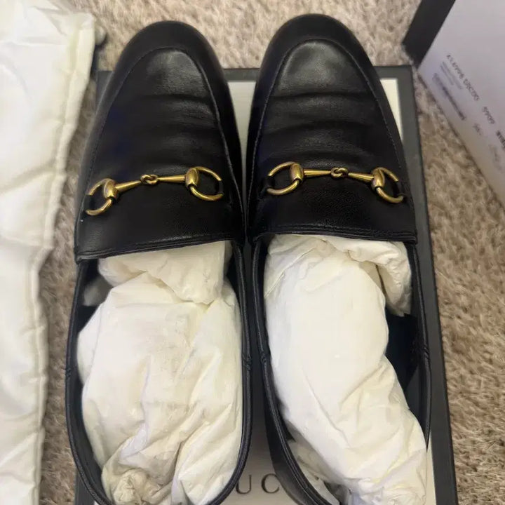 [SOLD OUT] 구찌 홀스빗 로퍼 블랙 38.5