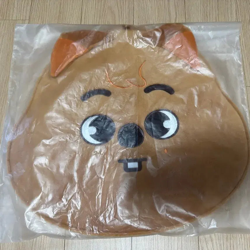 [BUNJANG] SKZOO QUOKKA UCHIWA / 스키주 쿼카 우치와