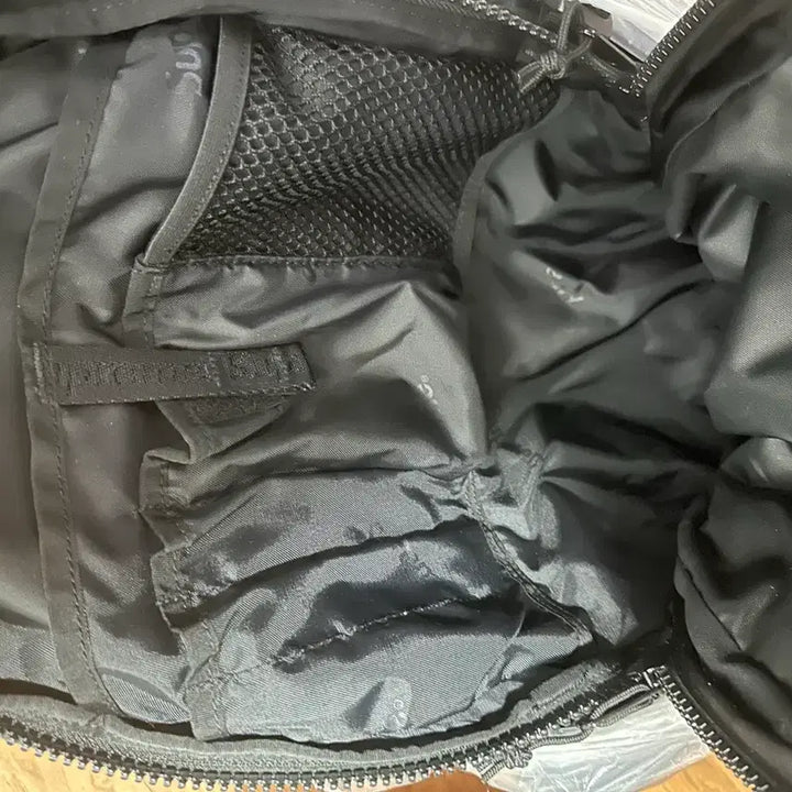 [SOLD OUT] 25ss 슈프림 백팩 블랙