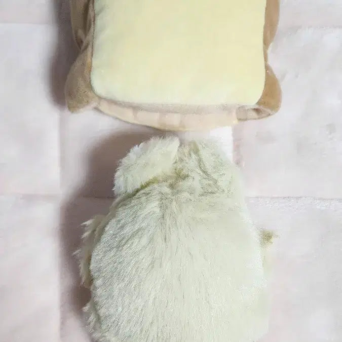 [BUNJANG] Douma 10cm Plush Doll + Bread Hat Set / 도우마 속성 10cm 솜인형+식빵 모자 의상 일괄 판매 귀멸 10깅