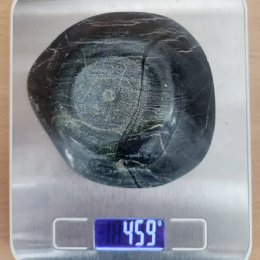 [BUNJANG] Precious Serpentine Sphere (9cm Diameter, 1.1kg) - Natural Raw Ore with Stand / 귀사문석 원석구 광물 수석