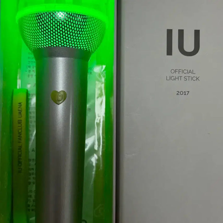 [BUNJANG] IU UENA 1st Generation Silver Lightstick / 아이유 유애나 1기 실버 응원봉