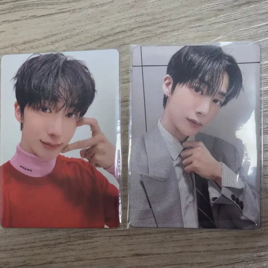 [BUNJANG] Shownu Hyungwon Love Me Album Photocard Bundle Set / (2장 일괄) 셔누 형원 love me 앨범 포카 양도