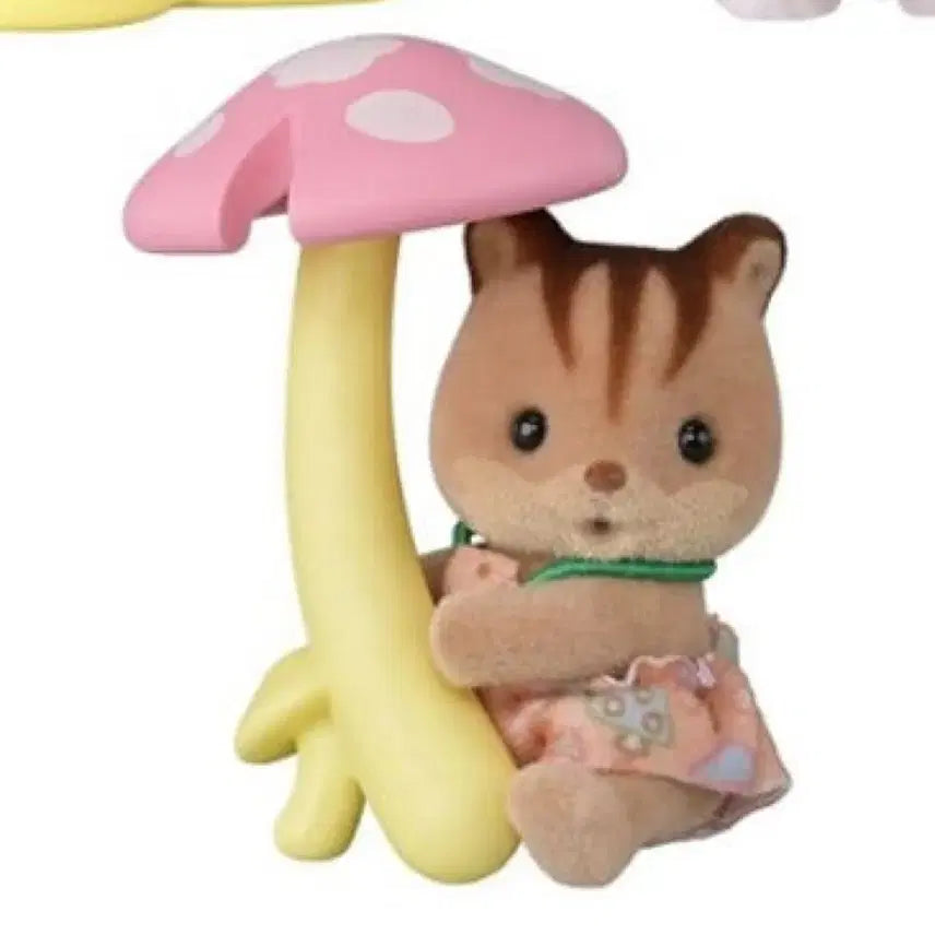 [BUNJANG] Sylvanian Families Baby Forest Friends Series Squirrel Blind Bag (Sealed) / [미개봉/원가이하] 실바니안 블라인드백 아기요정의숲 다람쥐