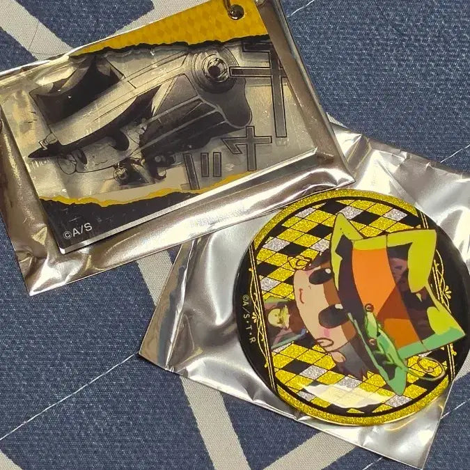 [BUNJANG] Katekyo Hitman Reborn! Keyring and Can Badge Set / 가정교사 히트맨 리본 키링,캔뱃지 세트 / 가히리 리본
