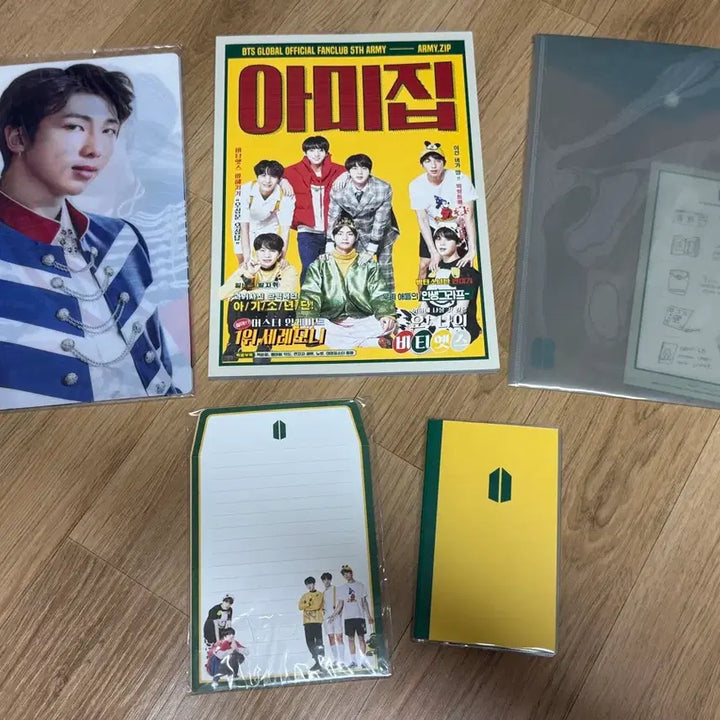 [BUNJANG] BTS Global Official Fanclub ARMY 5th Term Kit / 방탄소년단 BTS 글로벌 공식 팬클럽 5기 키트