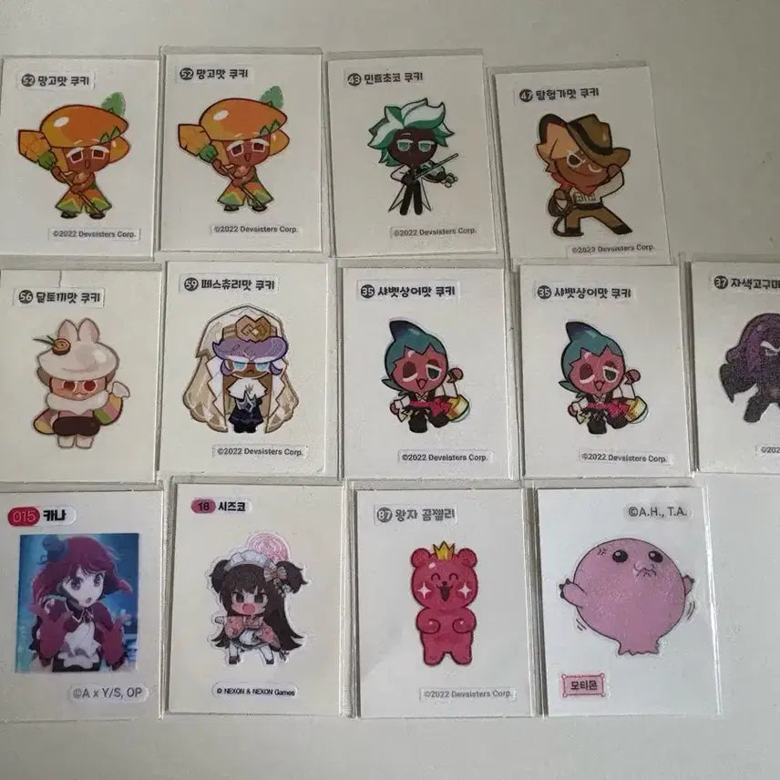 [BUNJANG] Tinipping, Cookie Run, Crayon Shin-chan, Mollang, MapleStory, Favorite Idol I-ding Sticker Bundle Set / 변경 쿠키런 최애의 아이 띠부씰 일괄 판매