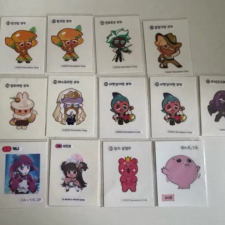 [BUNJANG] Tinipping, Cookie Run, Crayon Shin-chan, Mollang, MapleStory, Favorite Idol I-ding Sticker Bundle Set / 변경 쿠키런 최애의 아이 띠부씰 일괄 판매
