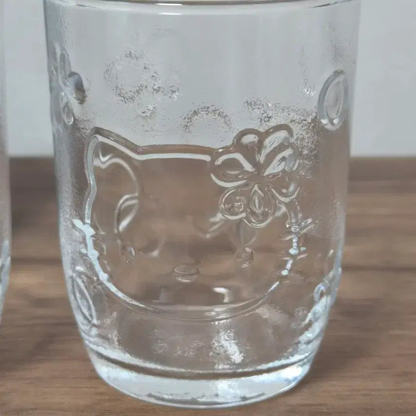 [BUNJANG] Sanrio 2007 Retro Hello Kitty Glass Cup Set / 07년 산리오 고전키티 레트로 유리컵