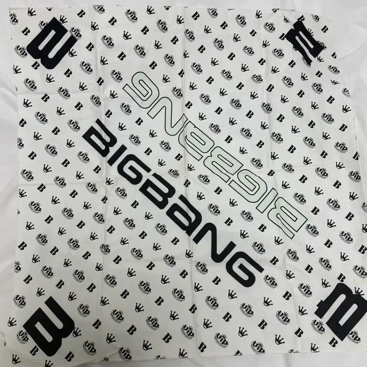 [BUNJANG] BIGBANG Bandana Scarf Headband ver.2 / 빅뱅 BIGBANG 반다나 스카프 두건 ver.2