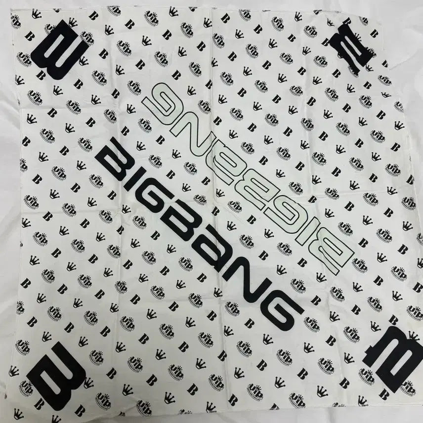 [BUNJANG] BIGBANG Bandana Scarf Headband ver.2 / 빅뱅 BIGBANG 반다나 스카프 두건 ver.2