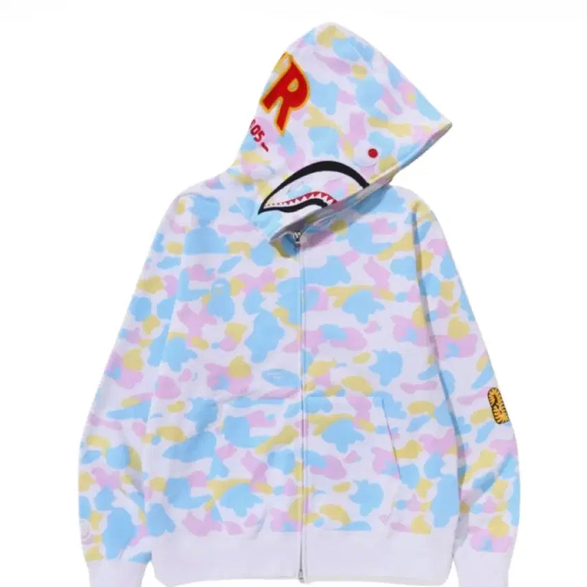 [BUNJANG] BAPE Candy Camo Multi Shark Hoodie Zip-Up / 베이프 캔디 카모 멀티 샤크 후드집업 BAPE