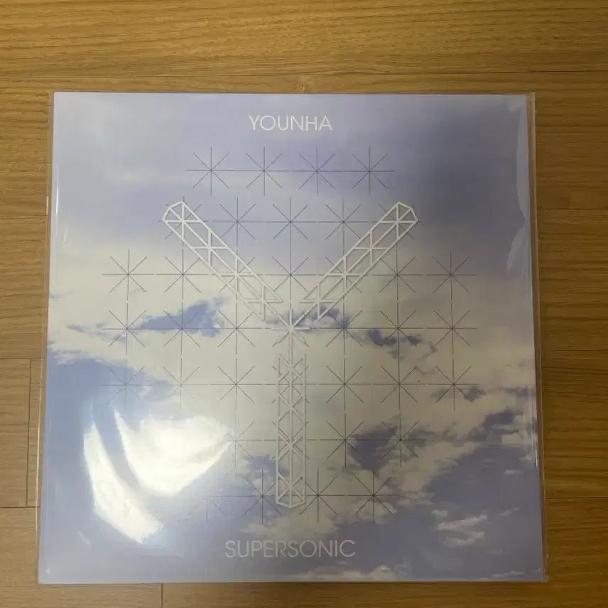 [BUNJANG] Younha Supersonic LP (Sealed) / 윤하 supersonic lp 미개봉