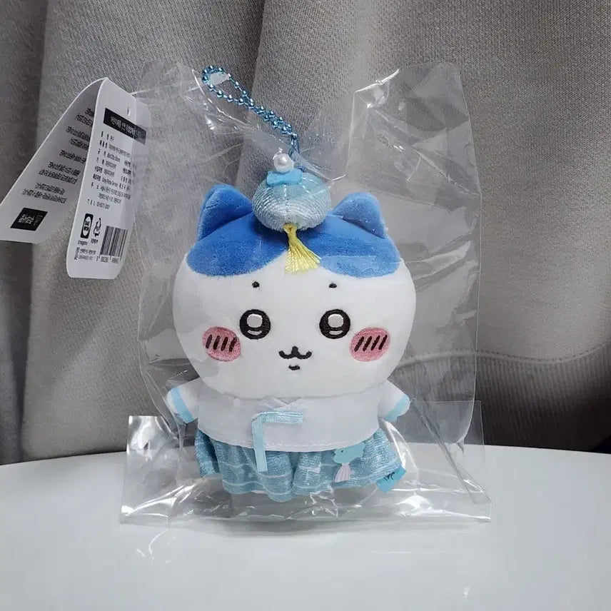 [BUNJANG] Chiikawa Hachiware Hanbok Mascot / [개별]치이카와 하치와레 한복 마스코트