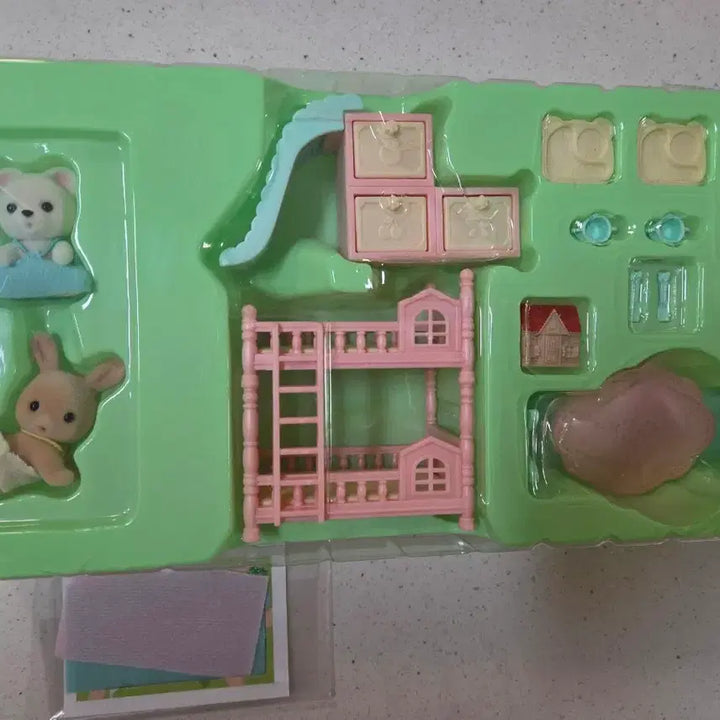 [BUNJANG] Sylvanian Families Pastel Baby Room Set / 실바니안 파스텔 베이비룸 세트