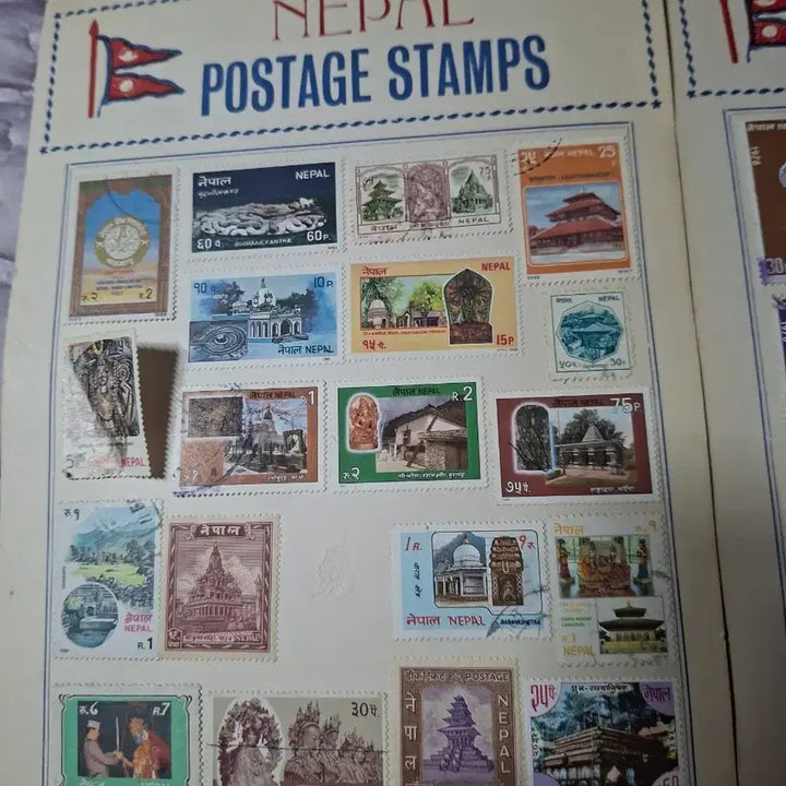 [BUNJANG] Collection of Old Nepalese Stamps / 네팔 오래된 우표