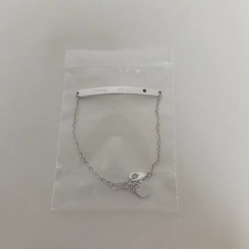 [BUNJANG] Red Velvet Wendy Silver Rhodium Birthday Bracelet / [새상품]레드벨벳 웬디 생일팔찌 실버(로듐)