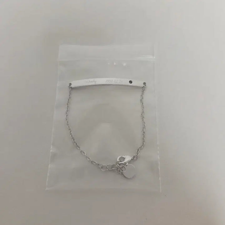 [BUNJANG] Red Velvet Wendy 2019 Birthday Bracelet Silver (Rhodium Plated) / [새상품]레드벨벳 웬디 생일팔찌 실버(로듐)