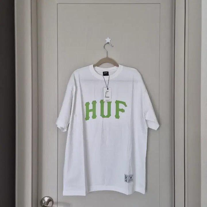 [SOLD OUT] 무신사  HUF 반팔 티셔츠 화이트