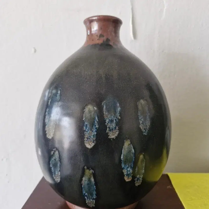[BUNJANG] Ji Sun Tak Celadon Porcelain Vase / 지순탁