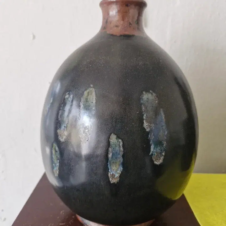 [BUNJANG] Ji Sun Tak Celadon Porcelain Vase / 지순탁